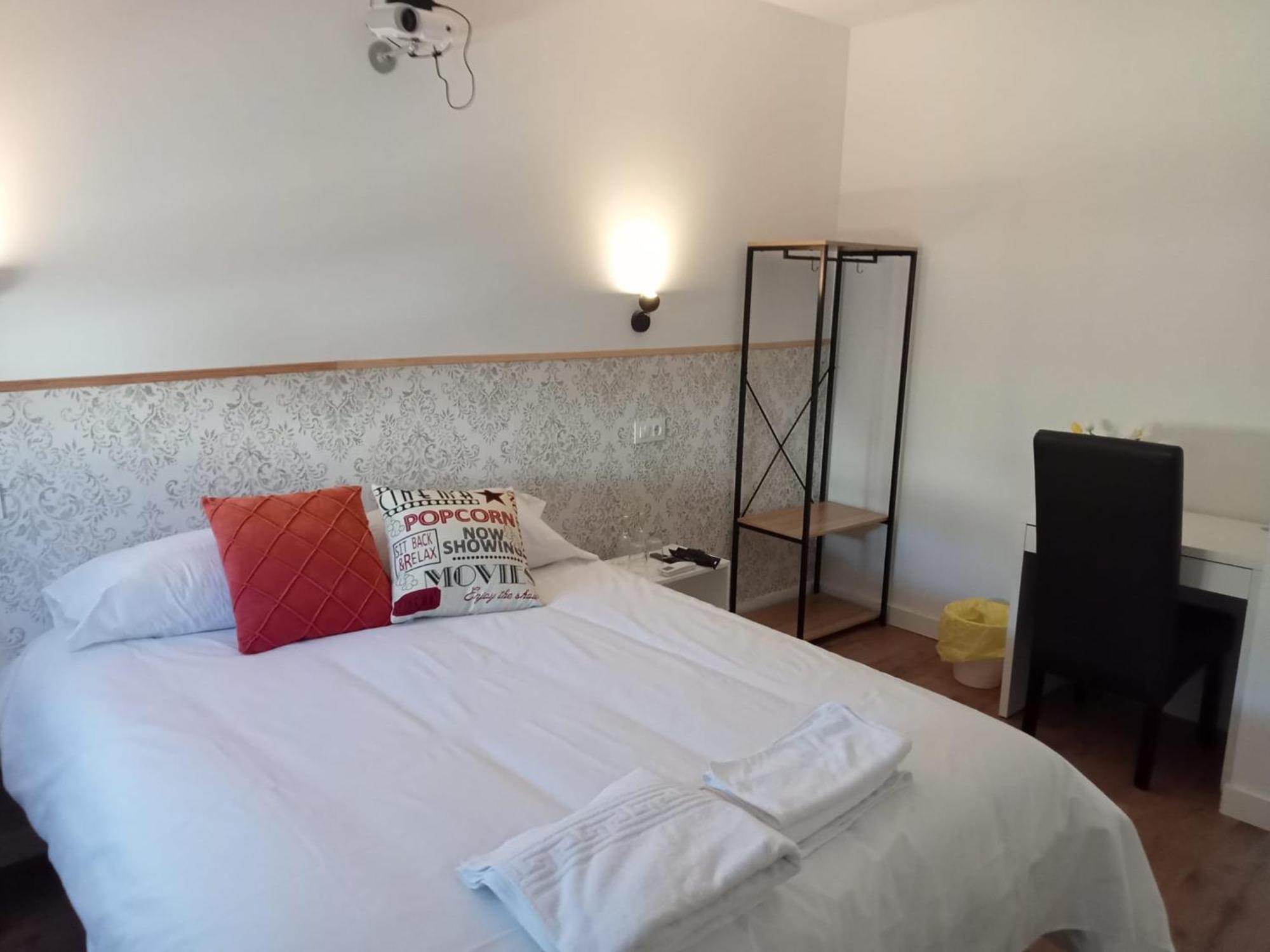 Sg Rooms Consuegra Exteriör bild